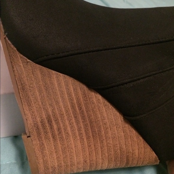 Ccocci Booties 👢 - Picture 12 of 14